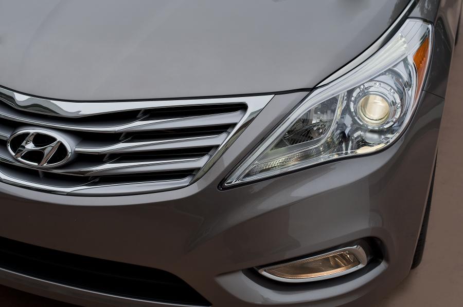  Hyundai Azera 2012 года  (фото 60 из 103)